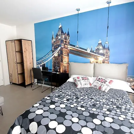 بيت ضيافة Affittacamere Smile Accomodation *