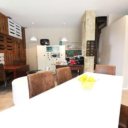 Гостевой дом Smile Accomodation Аоста